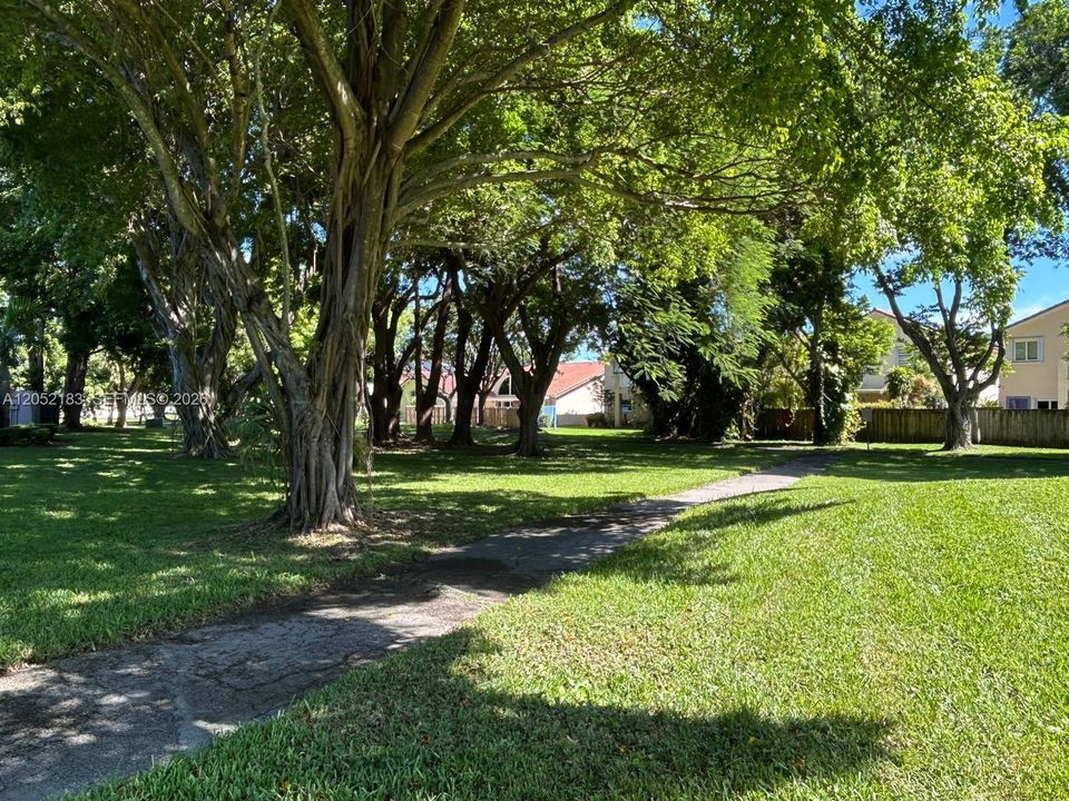 En Renta: $2,995 (3 camas, 2 baños, 1492 Pies cuadrados)