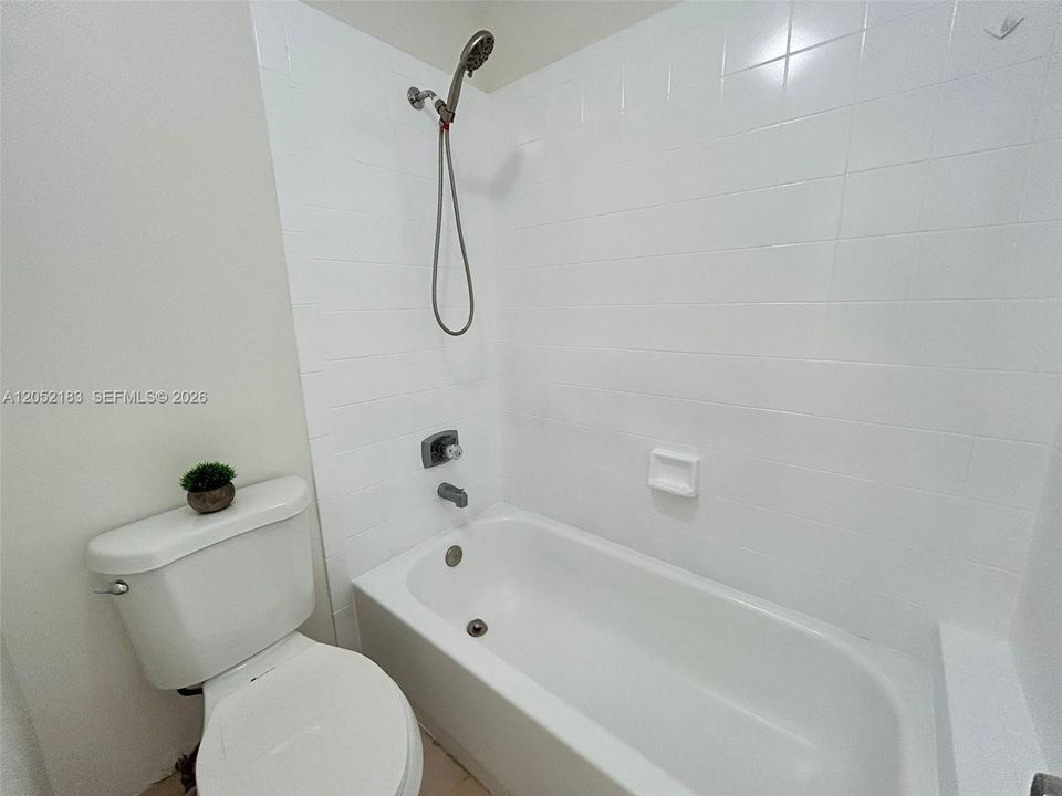 En Renta: $2,995 (3 camas, 2 baños, 1492 Pies cuadrados)