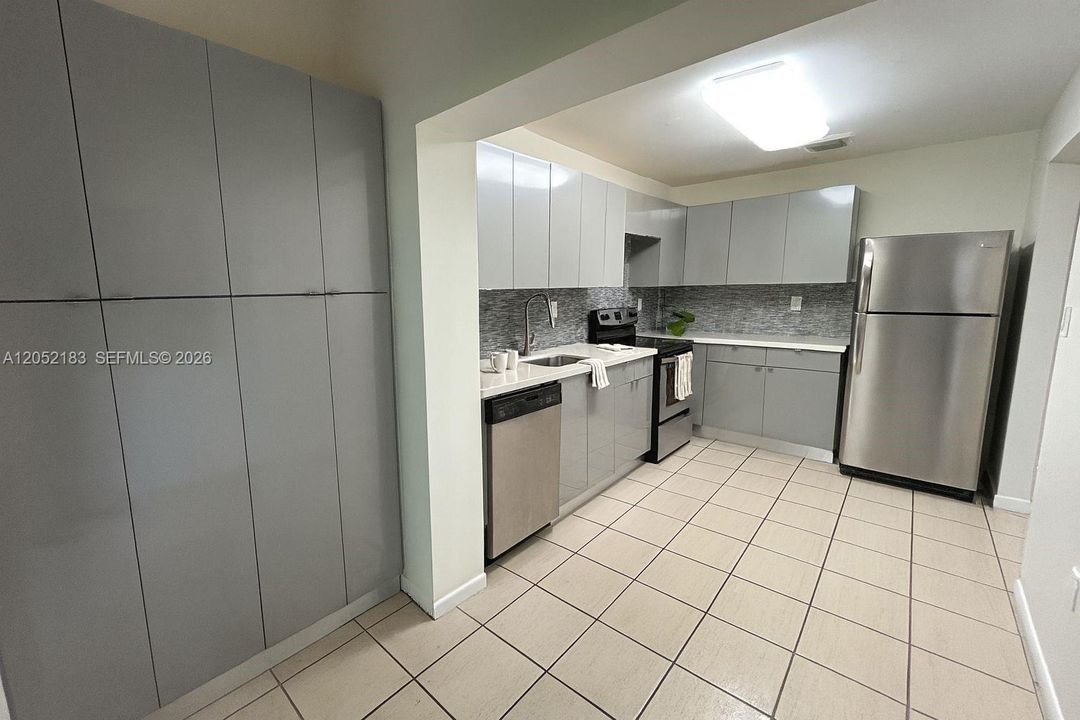 En Renta: $2,995 (3 camas, 2 baños, 1492 Pies cuadrados)
