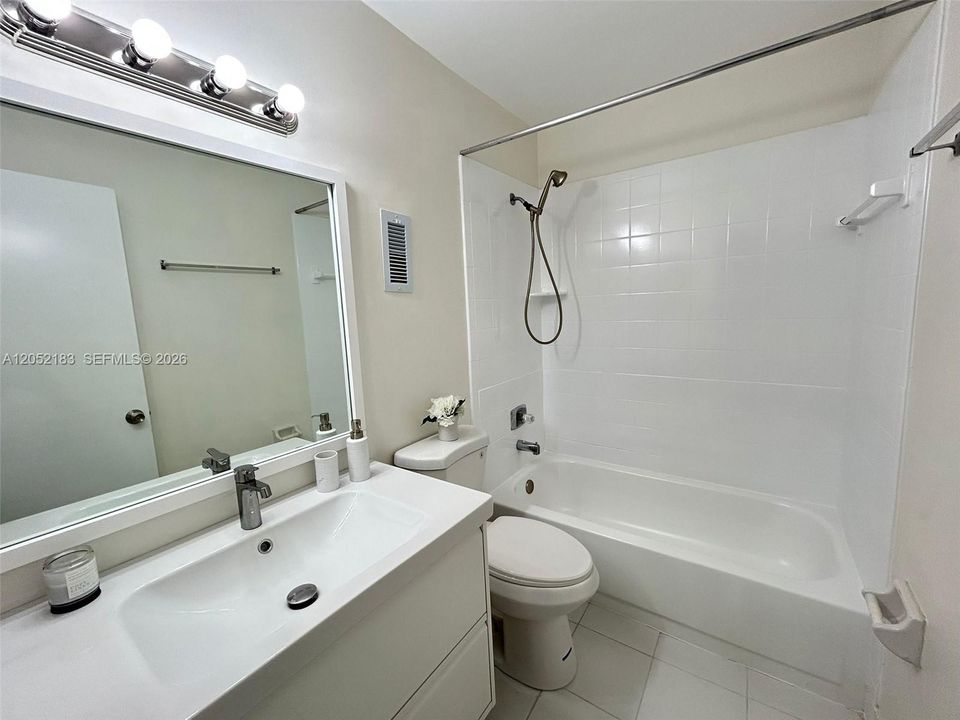 En Renta: $2,995 (3 camas, 2 baños, 1492 Pies cuadrados)