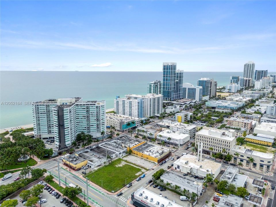 For Sale: $799,900 (3 beds, 2 baths, 1455 Square Feet)