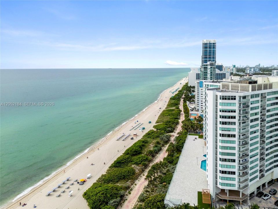 For Sale: $799,900 (3 beds, 2 baths, 1455 Square Feet)