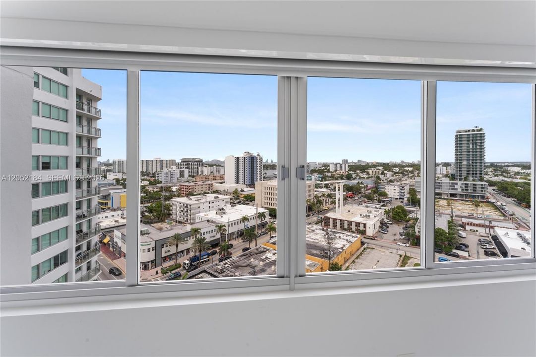 For Sale: $799,900 (3 beds, 2 baths, 1455 Square Feet)