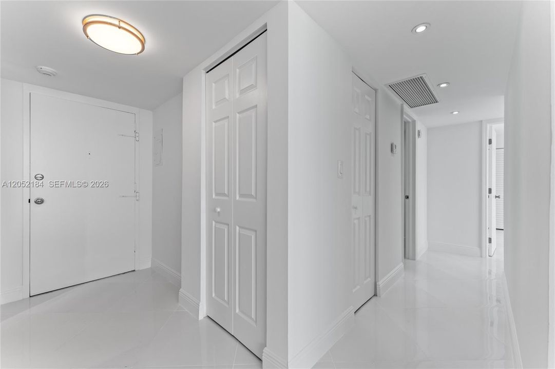 For Sale: $799,900 (3 beds, 2 baths, 1455 Square Feet)