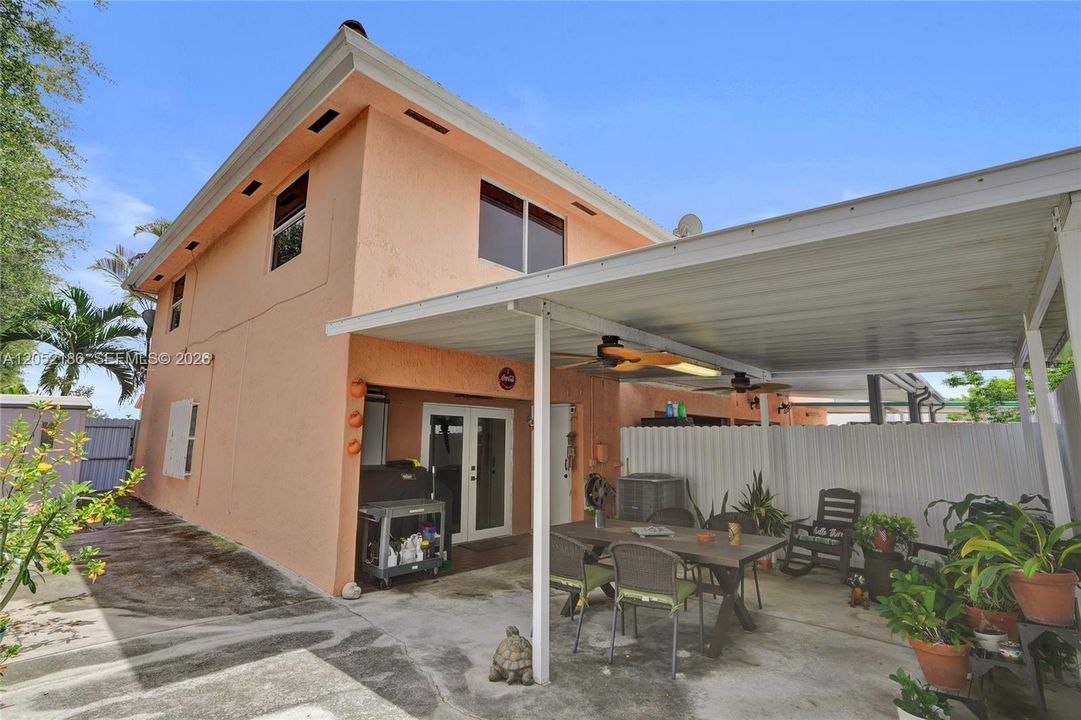 En Venta: $339,950 (2 camas, 1 baños, 1090 Pies cuadrados)