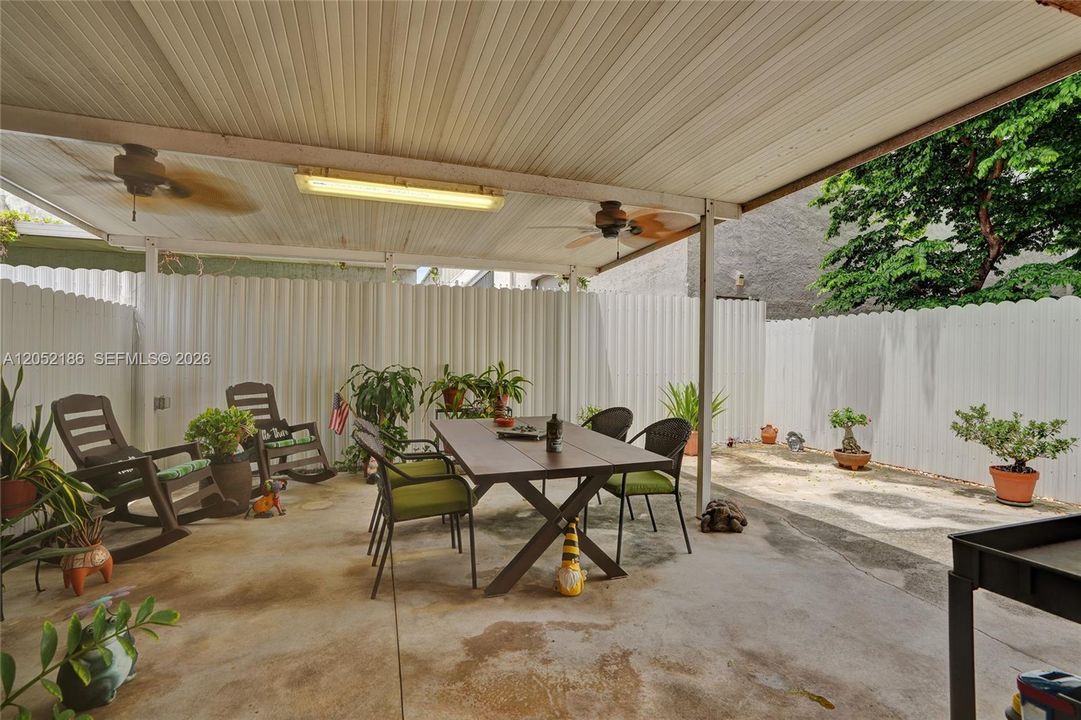 En Venta: $339,950 (2 camas, 1 baños, 1090 Pies cuadrados)