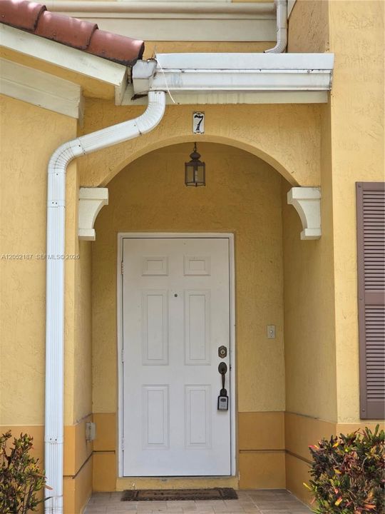 En Venta: $510,000 (3 camas, 3 baños, 1462 Pies cuadrados)
