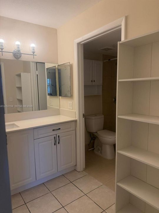 En Renta: $2,400 (2 camas, 1 baños, 867 Pies cuadrados)