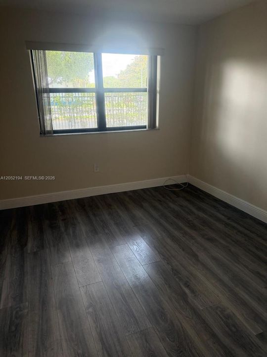 En Renta: $2,400 (2 camas, 1 baños, 867 Pies cuadrados)