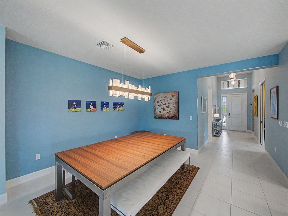 Dining/Entry