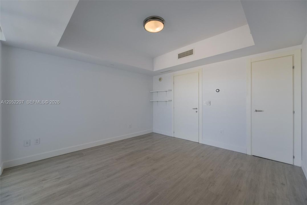 En Renta: $24,000 (3 camas, 3 baños, 2640 Pies cuadrados)