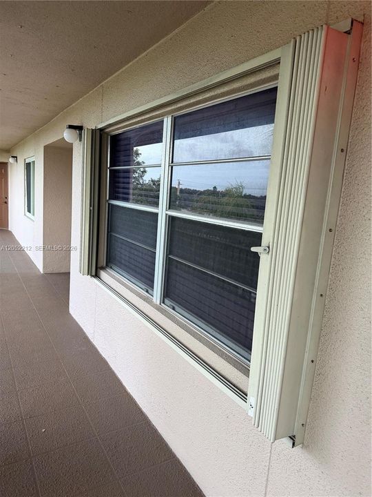 В аренду: $1,750 (1 спален, 1 ванн, 1045 Квадратных фут)