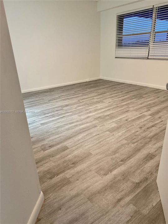 В аренду: $1,750 (1 спален, 1 ванн, 1045 Квадратных фут)