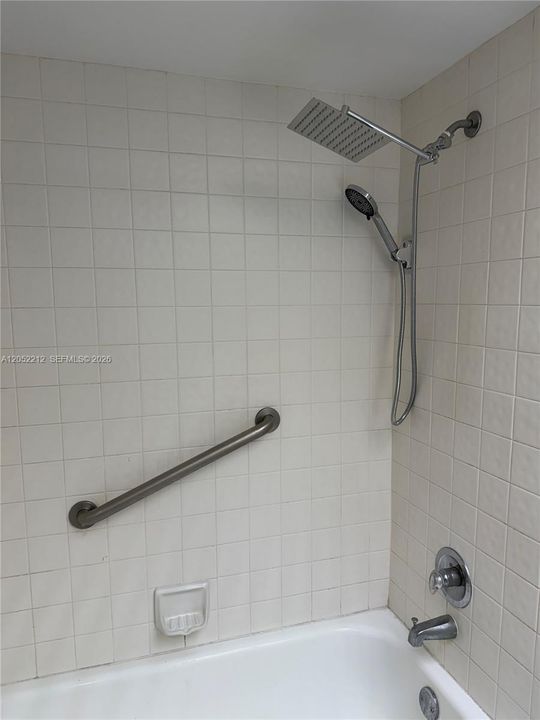 В аренду: $1,750 (1 спален, 1 ванн, 1045 Квадратных фут)