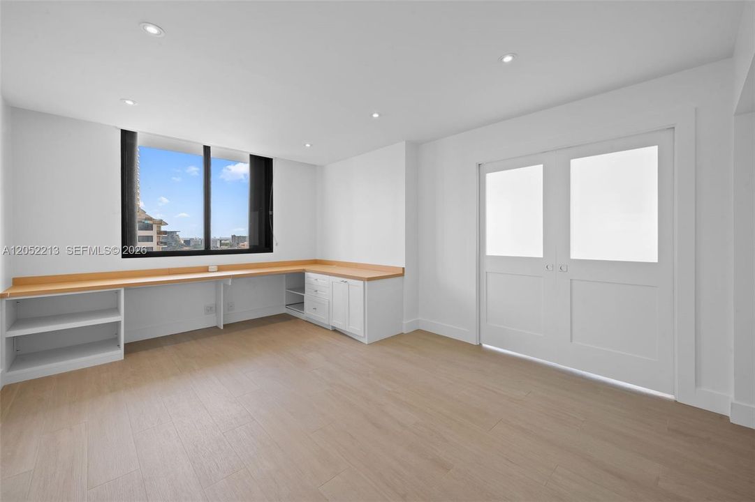 For Rent: $10,000 (4 beds, 3 baths, 2646 Square Feet)