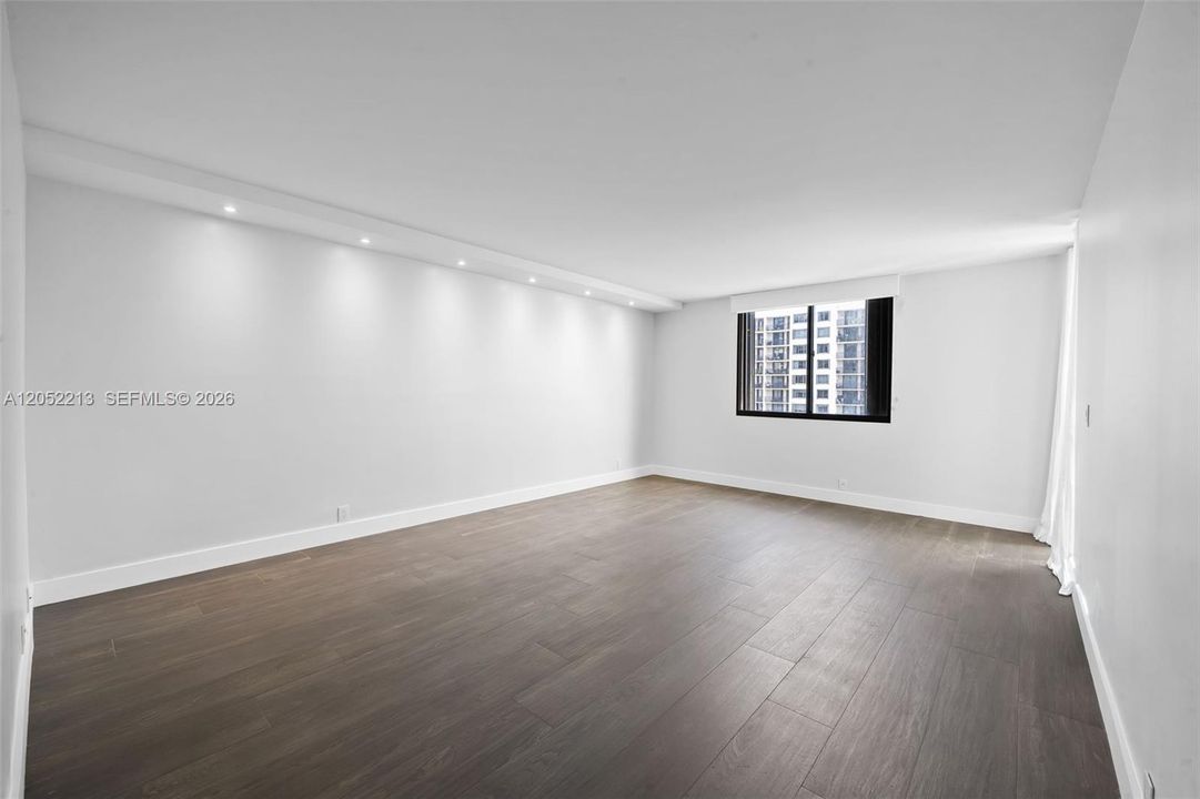 For Rent: $10,000 (4 beds, 3 baths, 2646 Square Feet)