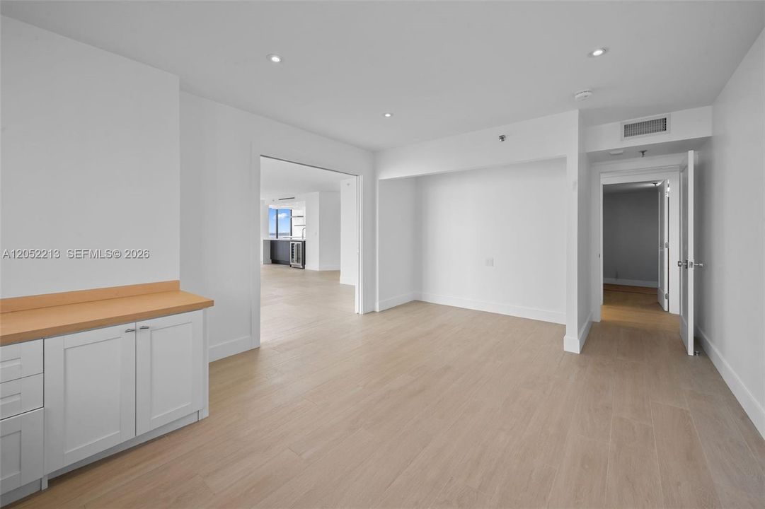 For Rent: $10,000 (4 beds, 3 baths, 2646 Square Feet)