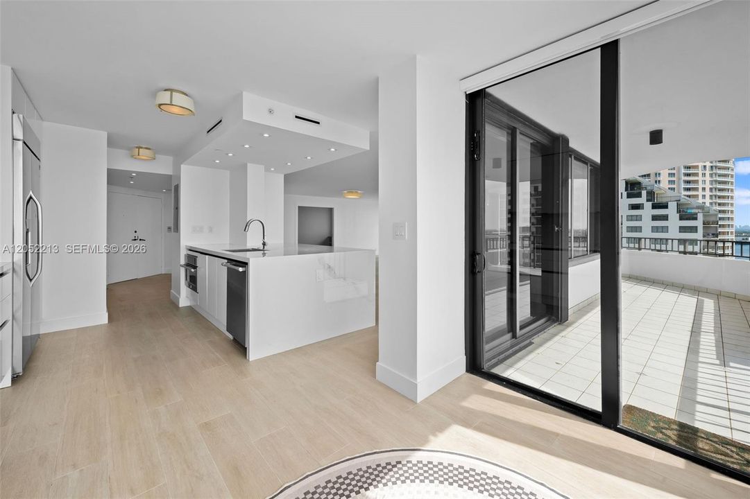 For Rent: $10,000 (4 beds, 3 baths, 2646 Square Feet)