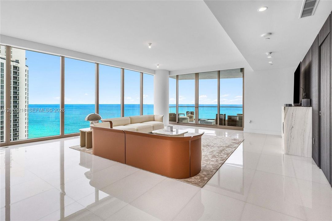 For Sale: $9,250,000 (4 beds, 5 baths, 4021 Square Feet)