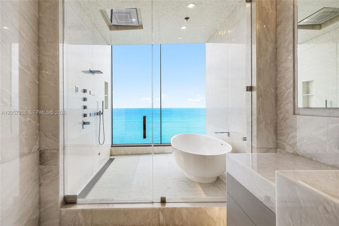 For Sale: $9,250,000 (4 beds, 5 baths, 4021 Square Feet)