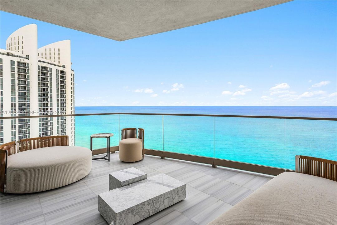 For Sale: $9,250,000 (4 beds, 5 baths, 4021 Square Feet)