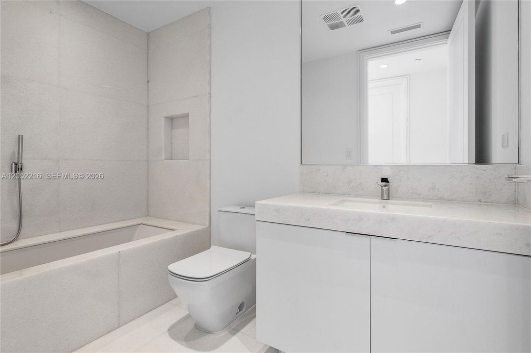 For Sale: $9,250,000 (4 beds, 5 baths, 4021 Square Feet)