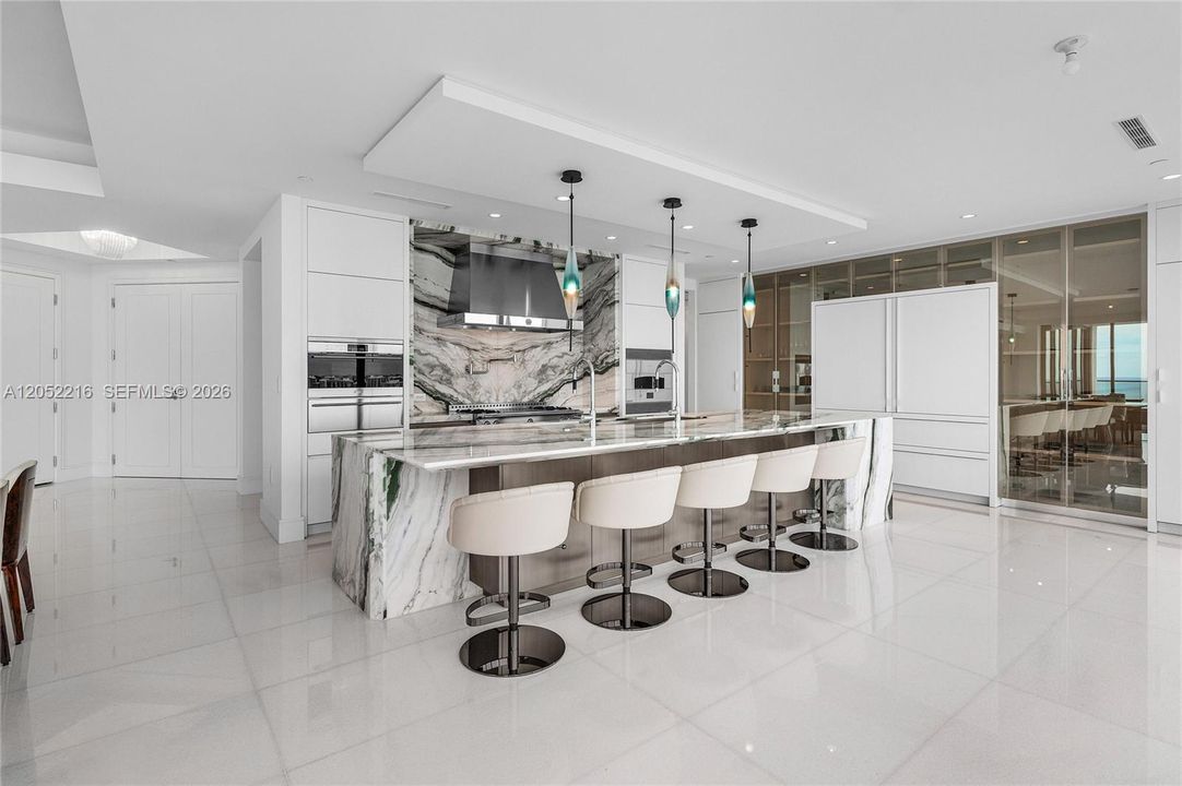 For Sale: $9,250,000 (4 beds, 5 baths, 4021 Square Feet)