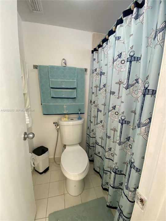 For Rent: $2,100 (2 beds, 2 baths, 908 Square Feet)