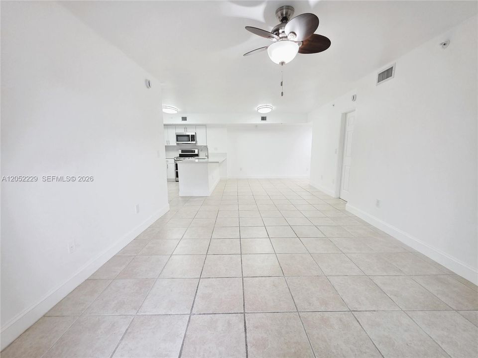 LIVING ROOM/DINING AREA