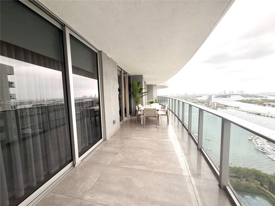 For Rent: $9,500 (3 beds, 3 baths, 1592 Square Feet)