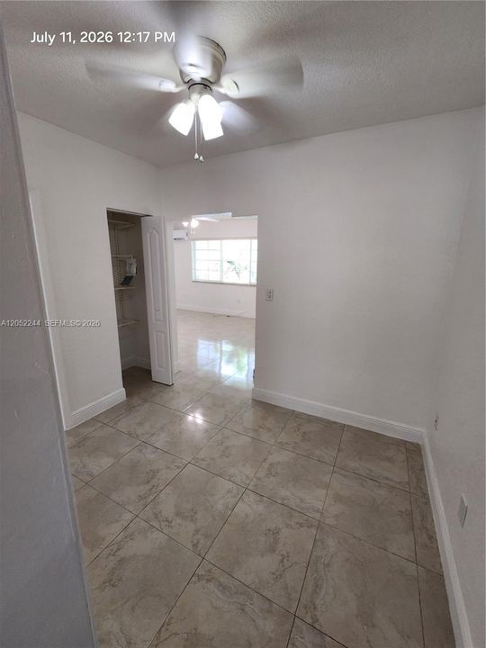 For Rent: $2,300 (1 beds, 1 baths, 825 Square Feet)