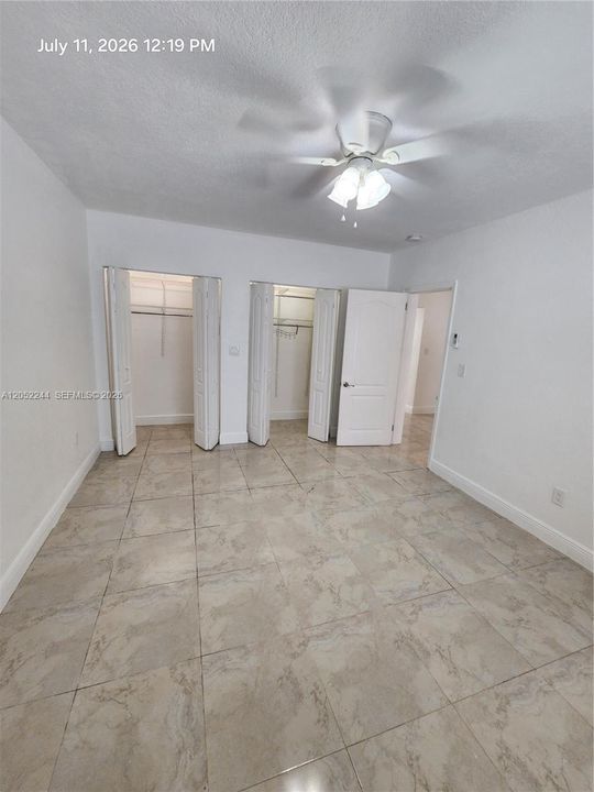 For Rent: $2,300 (1 beds, 1 baths, 825 Square Feet)