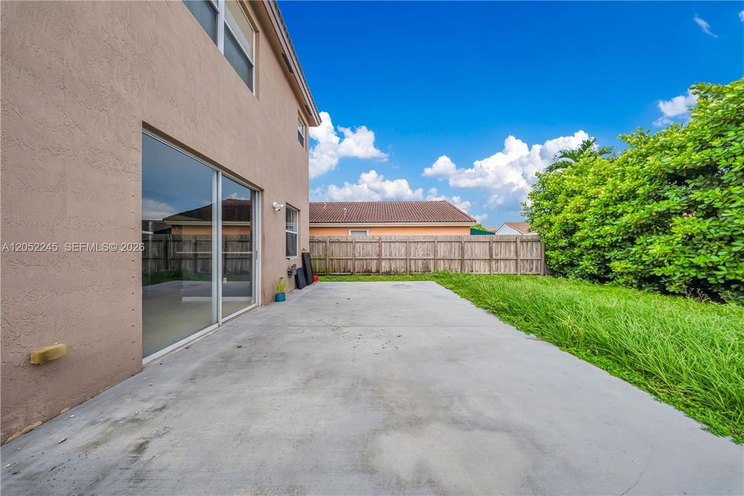 En Venta: $455,000 (3 camas, 2 baños, 1693 Pies cuadrados)