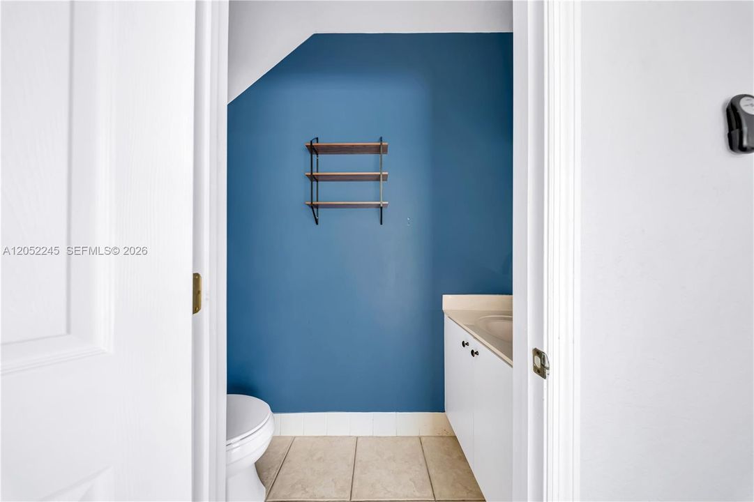 En Venta: $455,000 (3 camas, 2 baños, 1693 Pies cuadrados)