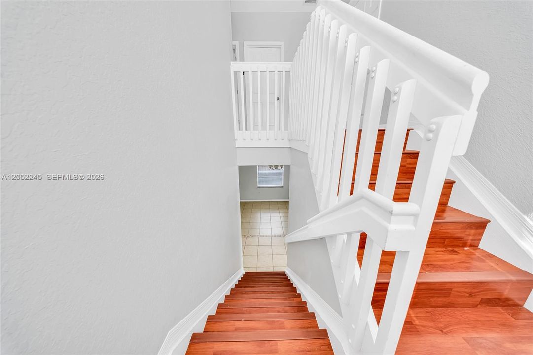 En Venta: $455,000 (3 camas, 2 baños, 1693 Pies cuadrados)