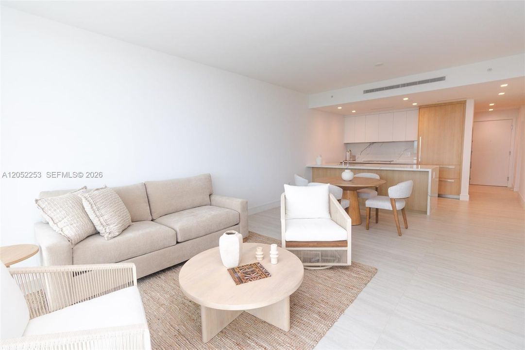 For Rent: $7,800 (1 beds, 2 baths, 1081 Square Feet)