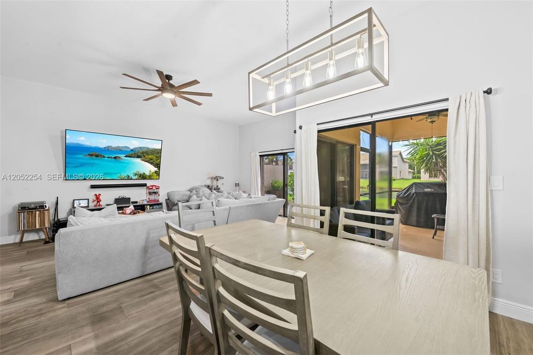 На продажу: $479,900 (3 спален, 2 ванн, 0 Квадратных фут)