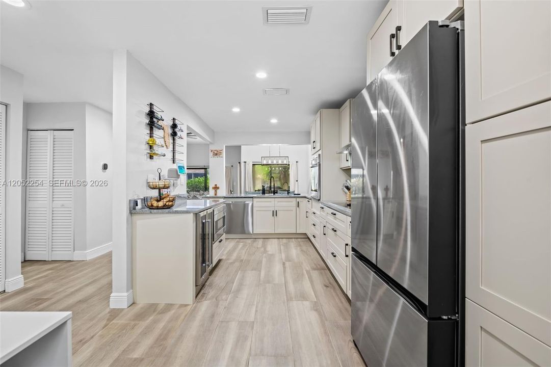 На продажу: $479,900 (3 спален, 2 ванн, 0 Квадратных фут)