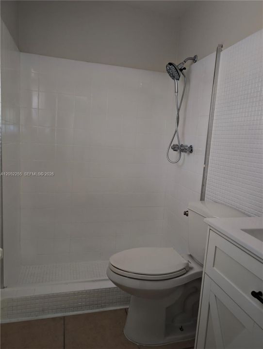В аренду: $2,800 (2 спален, 2 ванн, 1084 Квадратных фут)