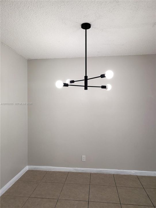 В аренду: $2,800 (2 спален, 2 ванн, 1084 Квадратных фут)
