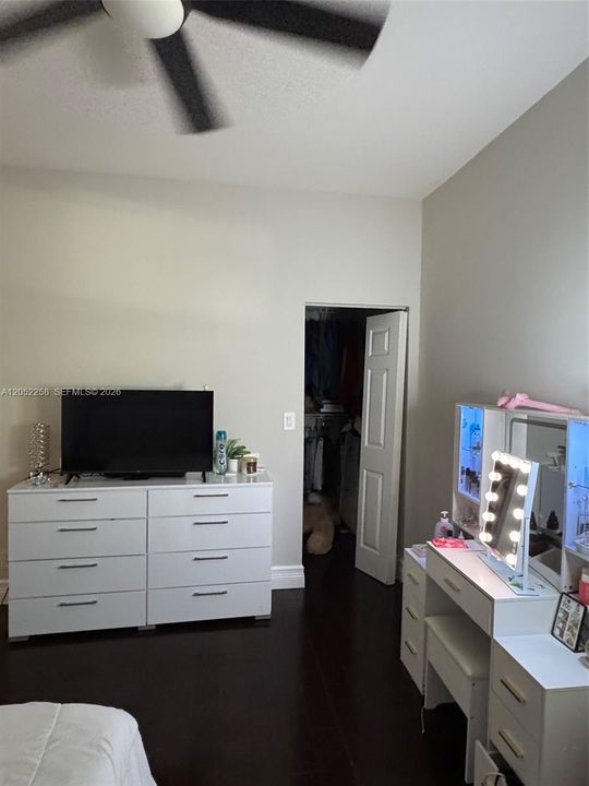 Active With Contract: $6,000 (4 beds, 3 baths, 2830 Square Feet)