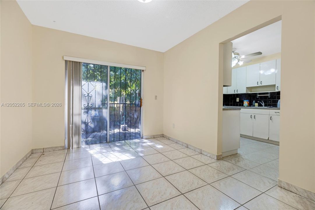 For Rent: $3,350 (3 beds, 2 baths, 1400 Square Feet)