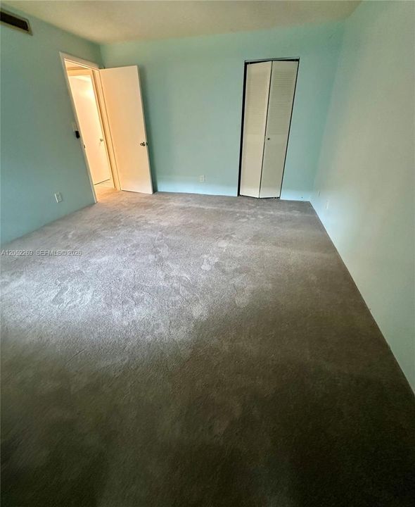 На продажу: $163,000 (2 спален, 1 ванн, 1000 Квадратных фут)