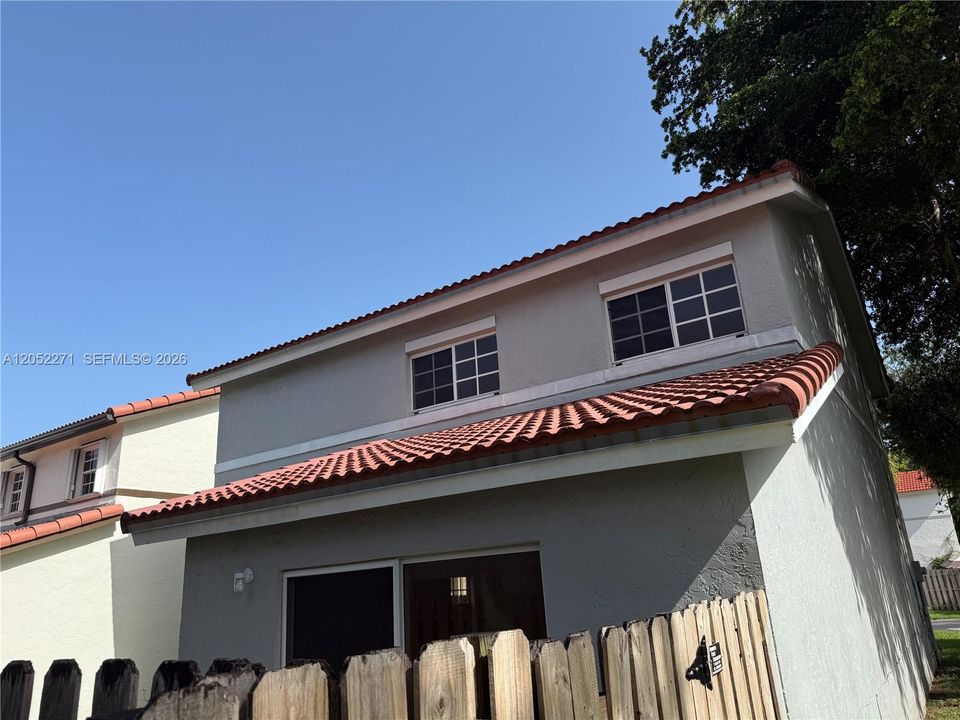 En Renta: $5,000 (3 camas, 3 baños, 2016 Pies cuadrados)