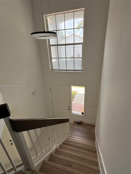 En Renta: $5,000 (3 camas, 3 baños, 2016 Pies cuadrados)