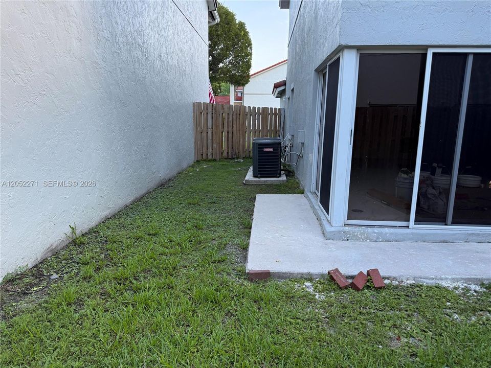 En Renta: $5,000 (3 camas, 3 baños, 2016 Pies cuadrados)