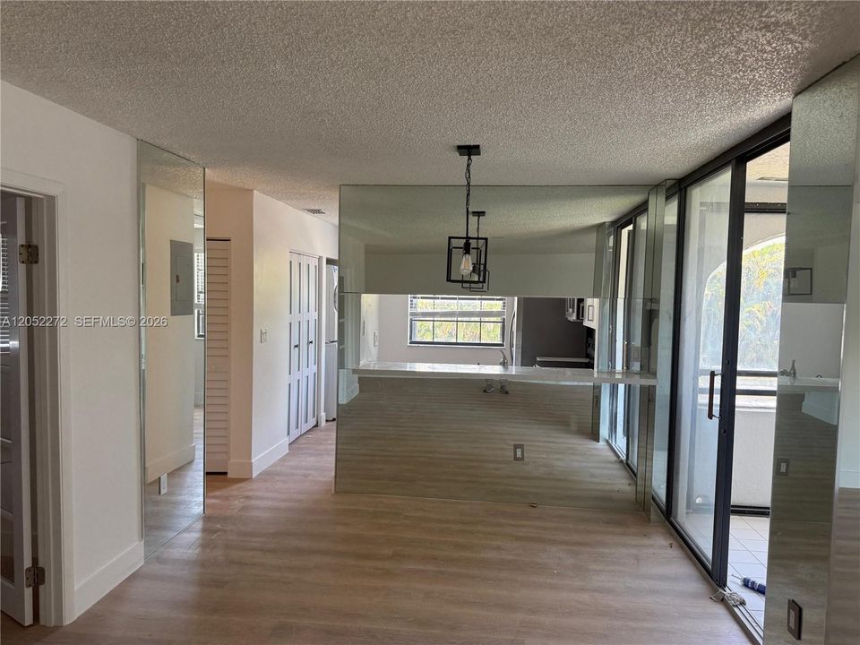 For Rent: $3,800 (3 beds, 2 baths, 1143 Square Feet)