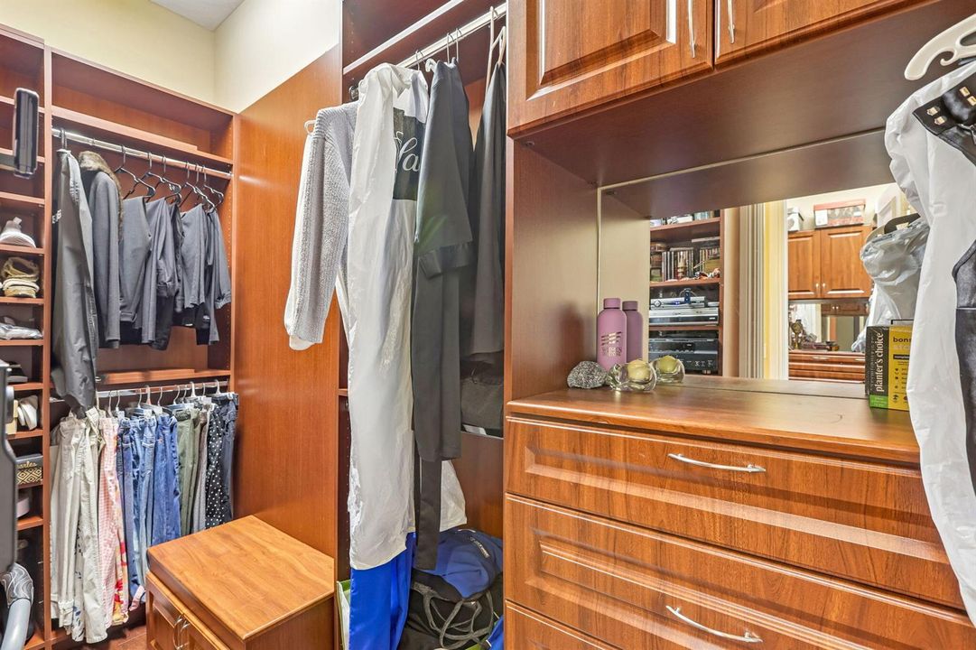 Walk In Closet