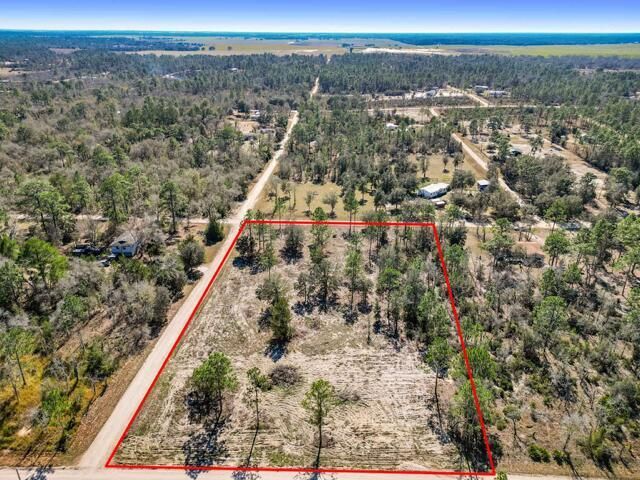 4.6 Acres