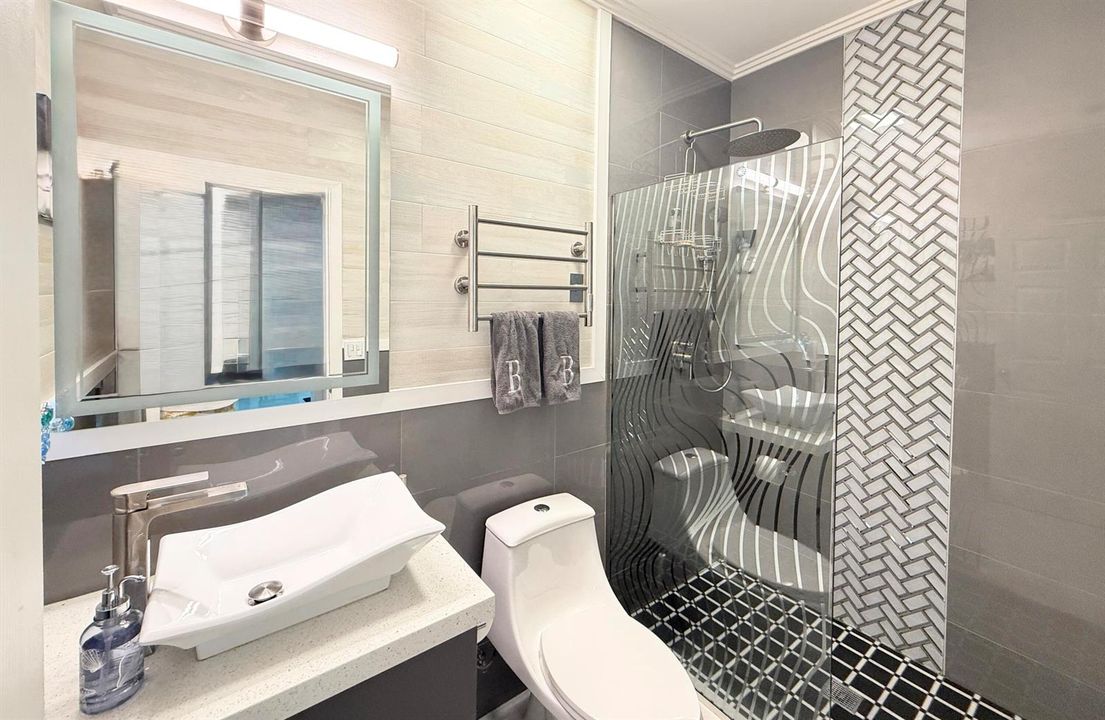 bathroom on 1st floor